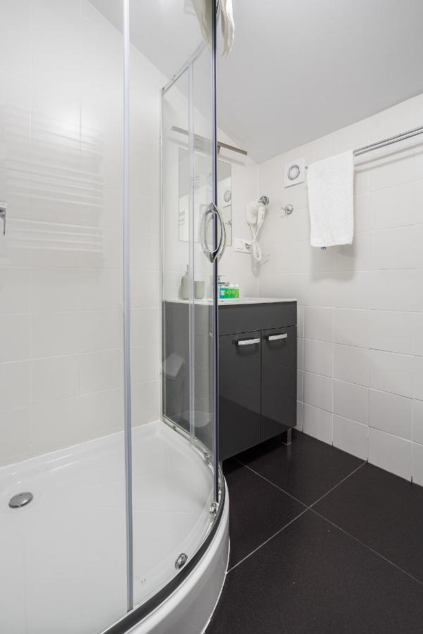 Domek Pod Warszawa Z Sauna Raszyn Bagian luar foto